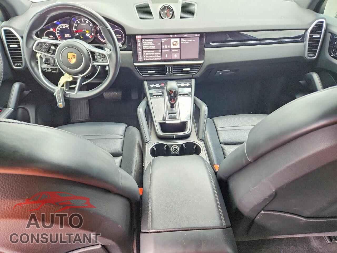 PORSCHE CAYENNE 2021 - WP1AA2AY0MDA04869