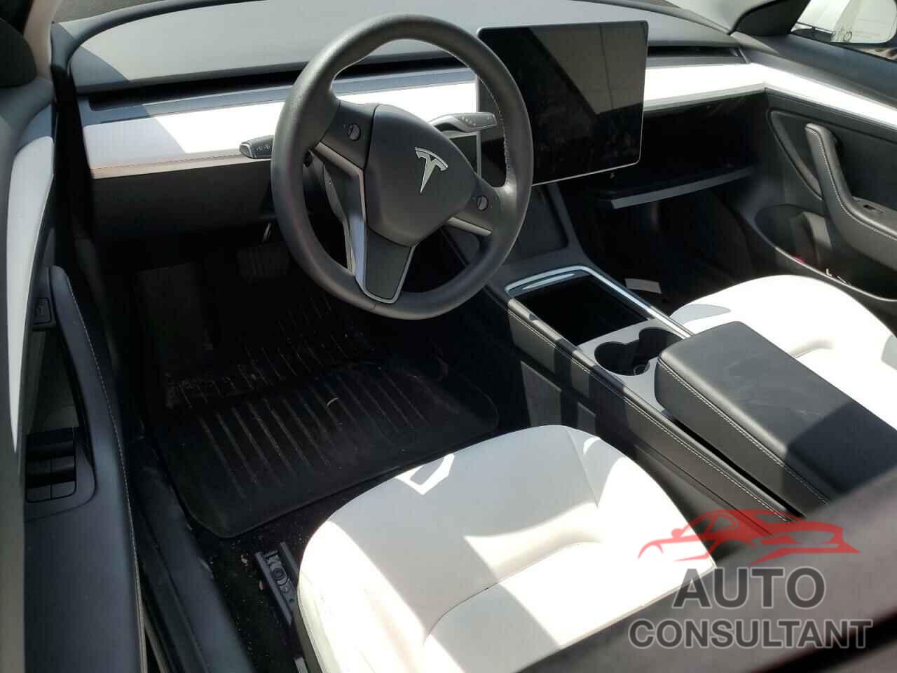 TESLA MODEL 3 2023 - 5YJ3E1EA5PF544141