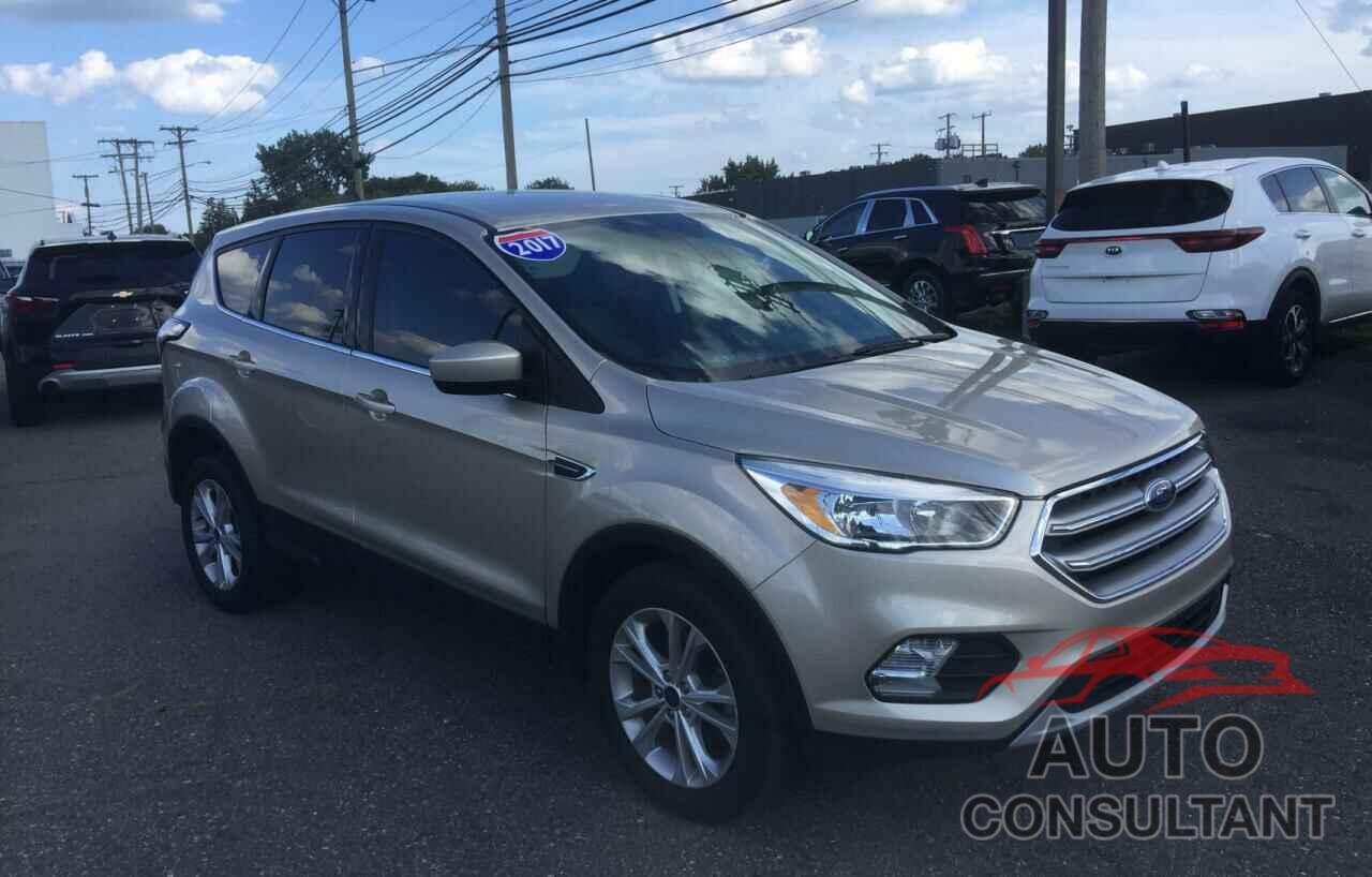 FORD ESCAPE 2017 - 1FMCU0GD4HUC48214
