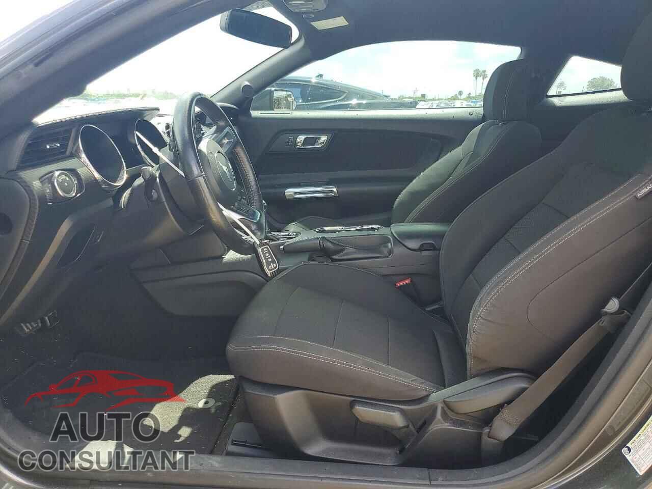 FORD MUSTANG 2017 - 1FA6P8AM3H5249824
