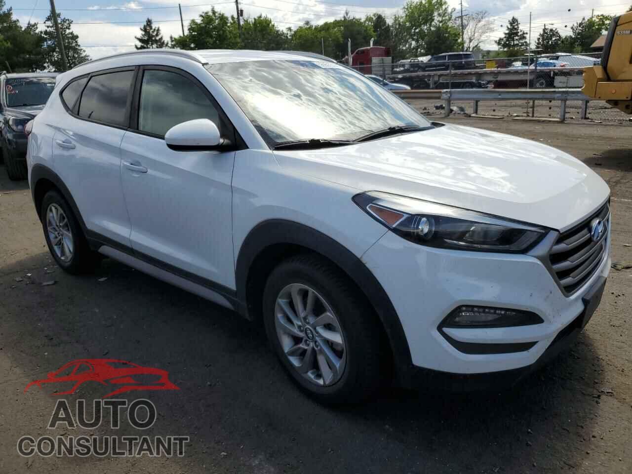 HYUNDAI TUCSON 2018 - KM8J3CA44JU764096