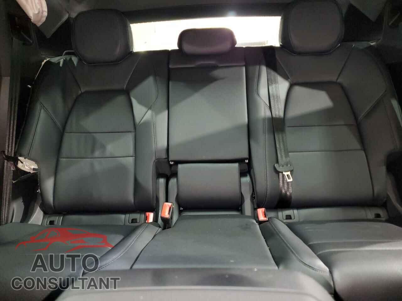 PORSCHE CAYENNE 2025 - WP1AA2AY7SDA04669