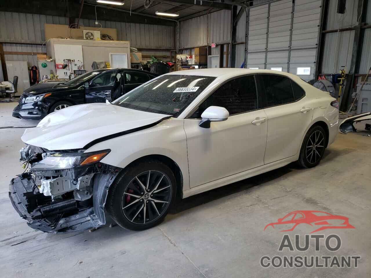 TOYOTA CAMRY 2022 - 4T1G11AK7NU076263