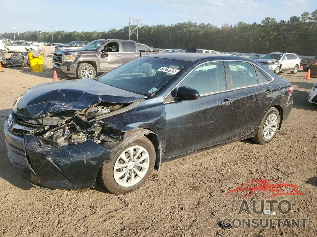 TOYOTA CAMRY 2016 - 4T4BF1FK2GR562945