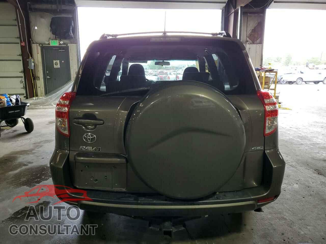 TOYOTA RAV4 2011 - 2T3BF4DV6BW123692