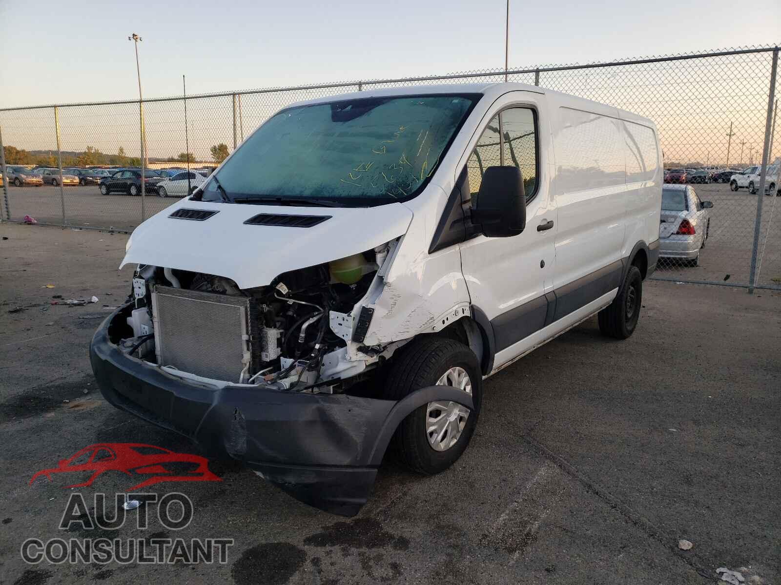 FORD TRANSIT CO 2019 - 1FTYR1ZM4KKB20606