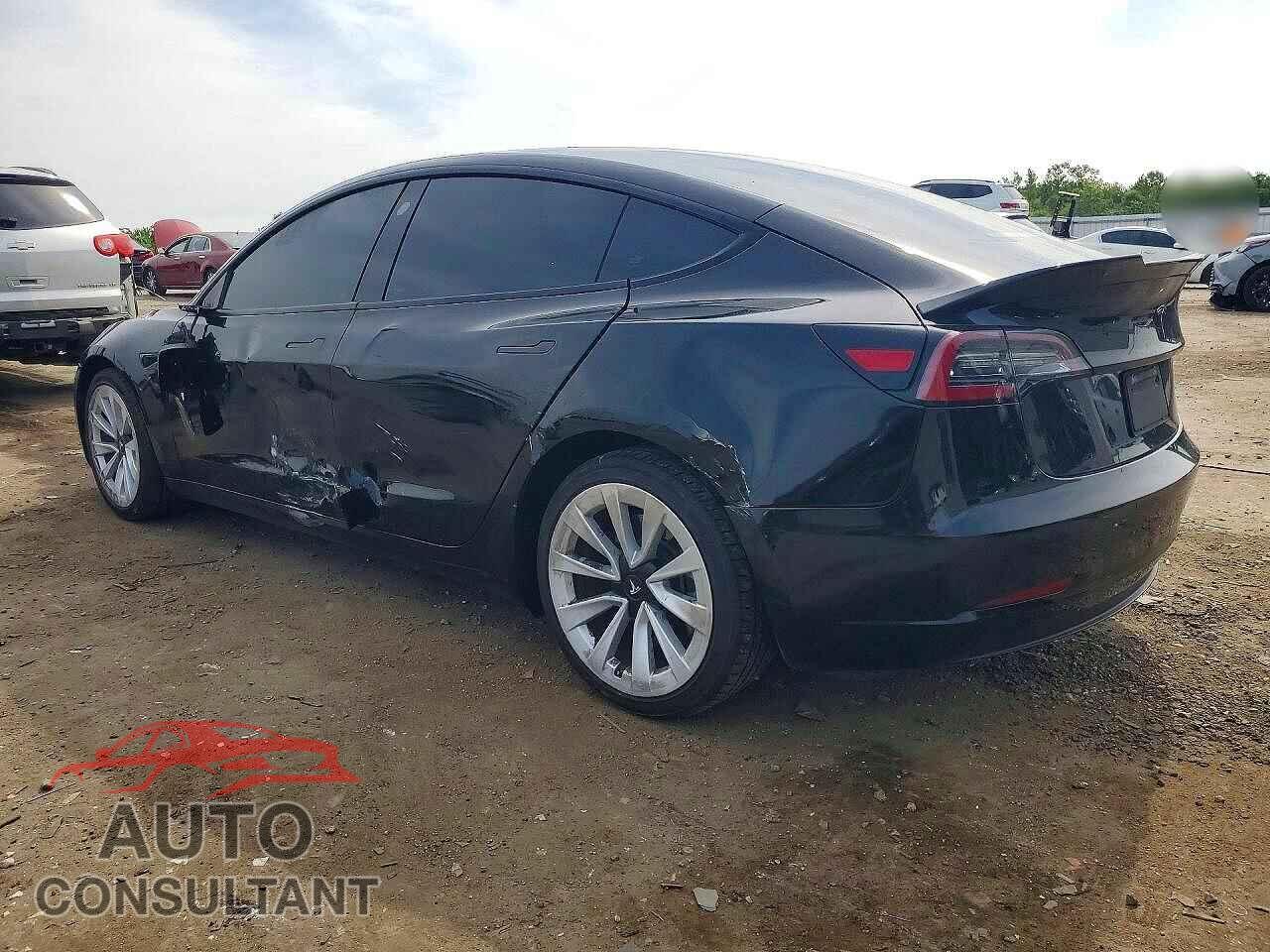 TESLA MODEL 3 2022 - 5YJ3E1EA8NF154678