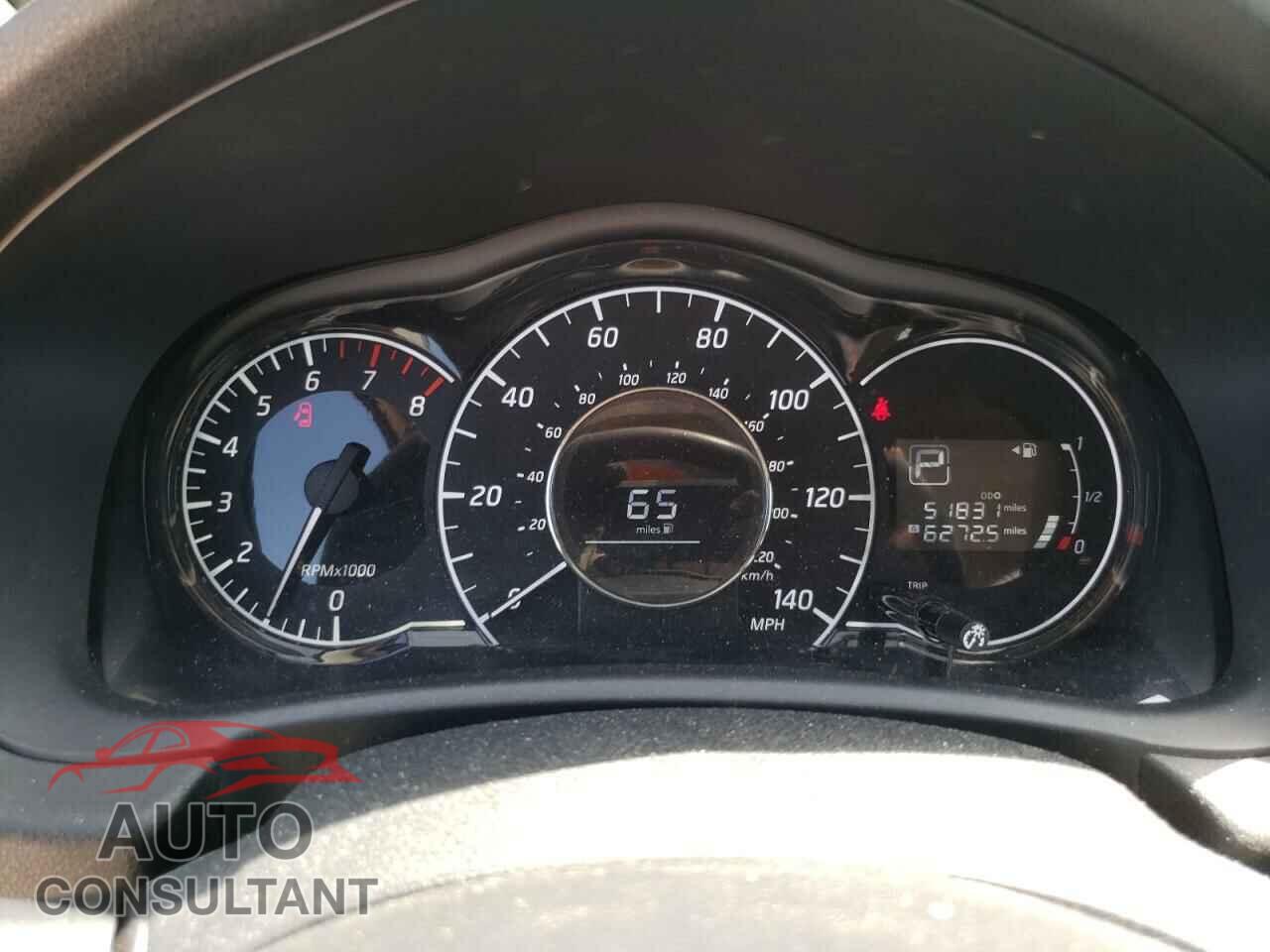 NISSAN VERSA 2017 - 3N1CE2CP3HL371366