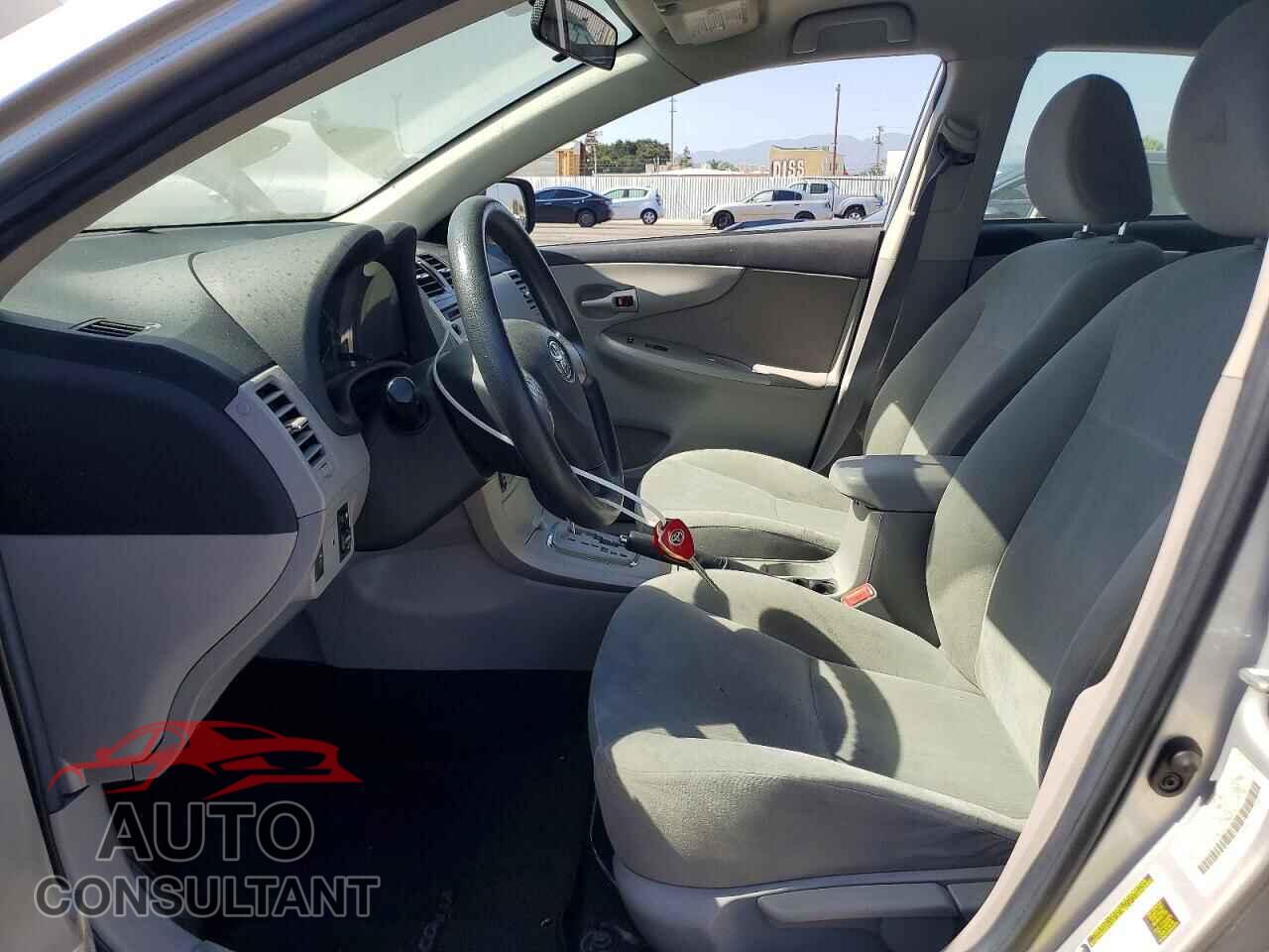TOYOTA COROLLA 2013 - 5YFBU4EEXDP082341