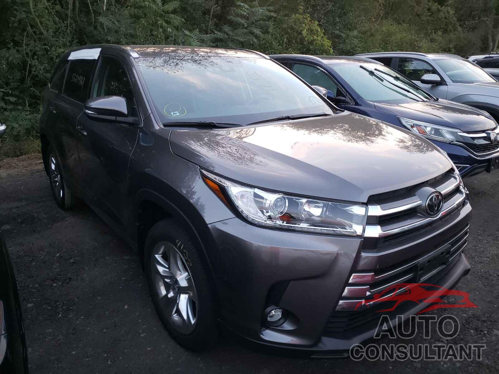 TOYOTA HIGHLANDER 2019 - 5TDDZRFH2KS982008