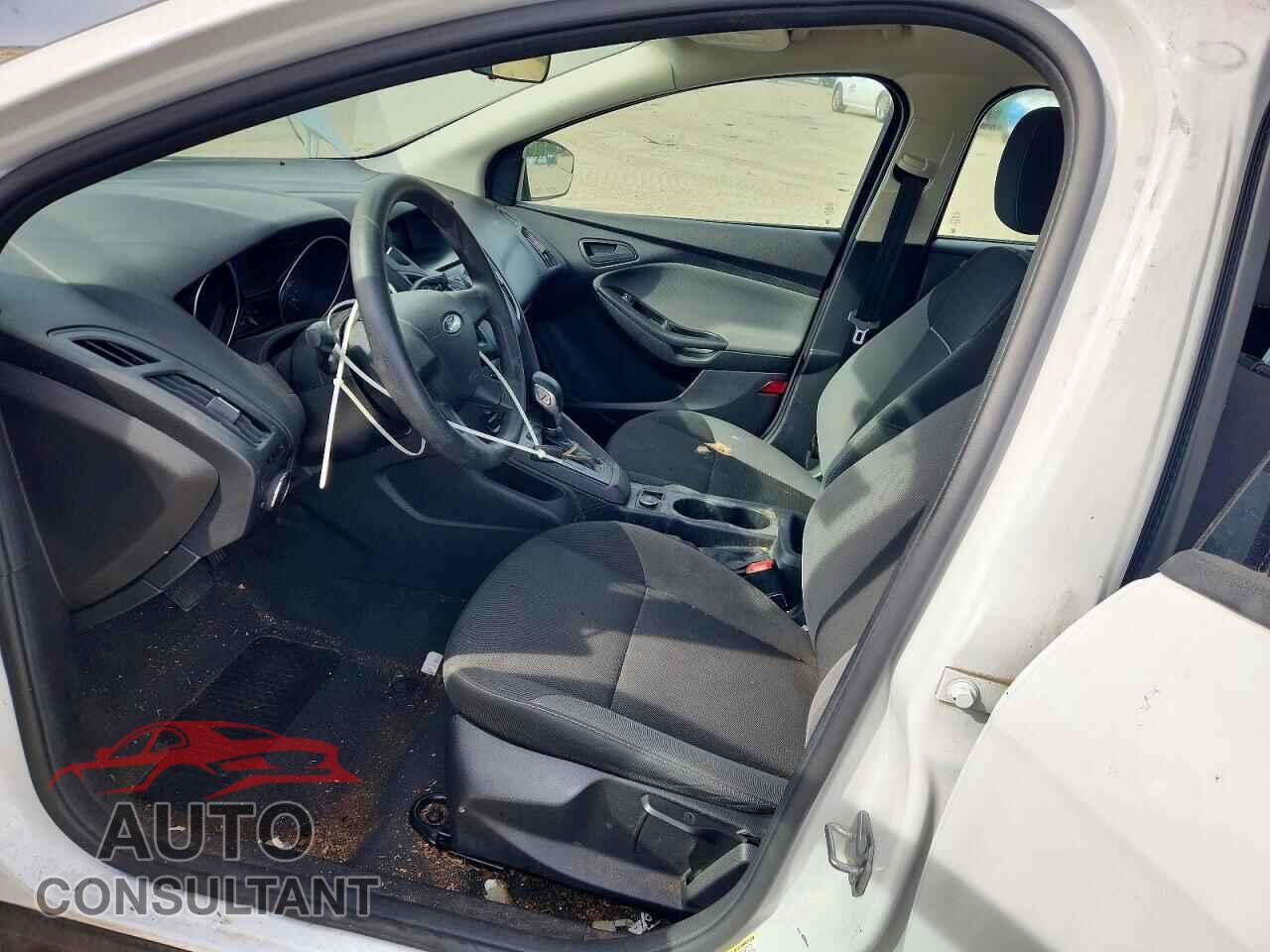 FORD FOCUS 2014 - 1FADP3E24EL295852
