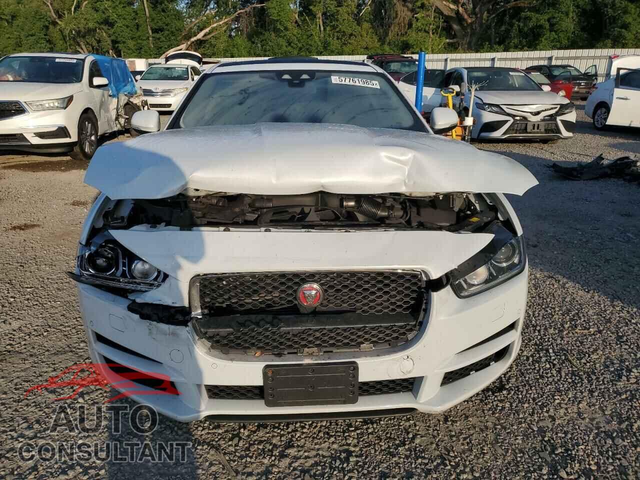 JAGUAR XE 2017 - SAJAJ4BVXHCP16126