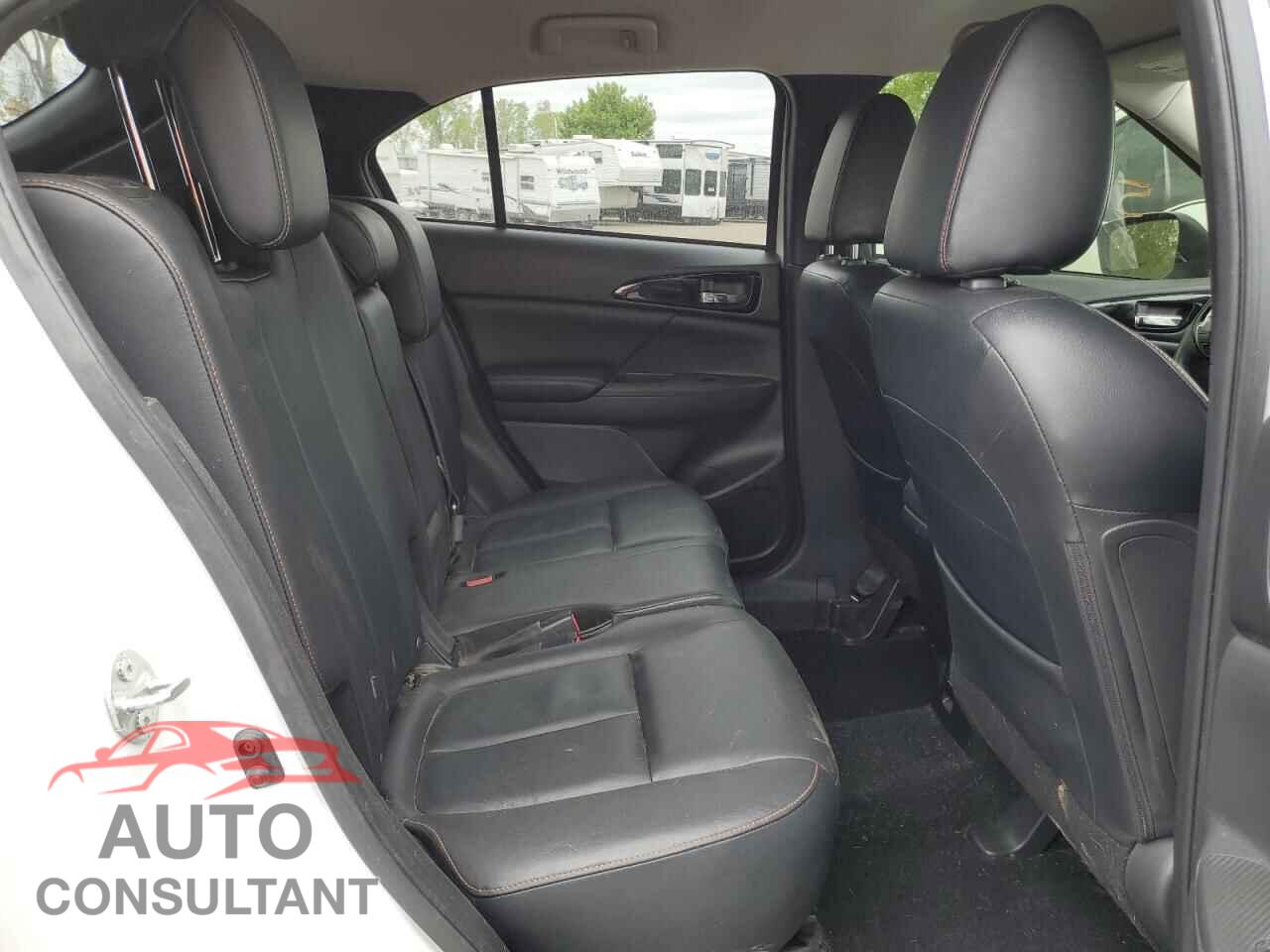 MITSUBISHI ECLIPSE 2018 - JA4AT5AA0JZ070721
