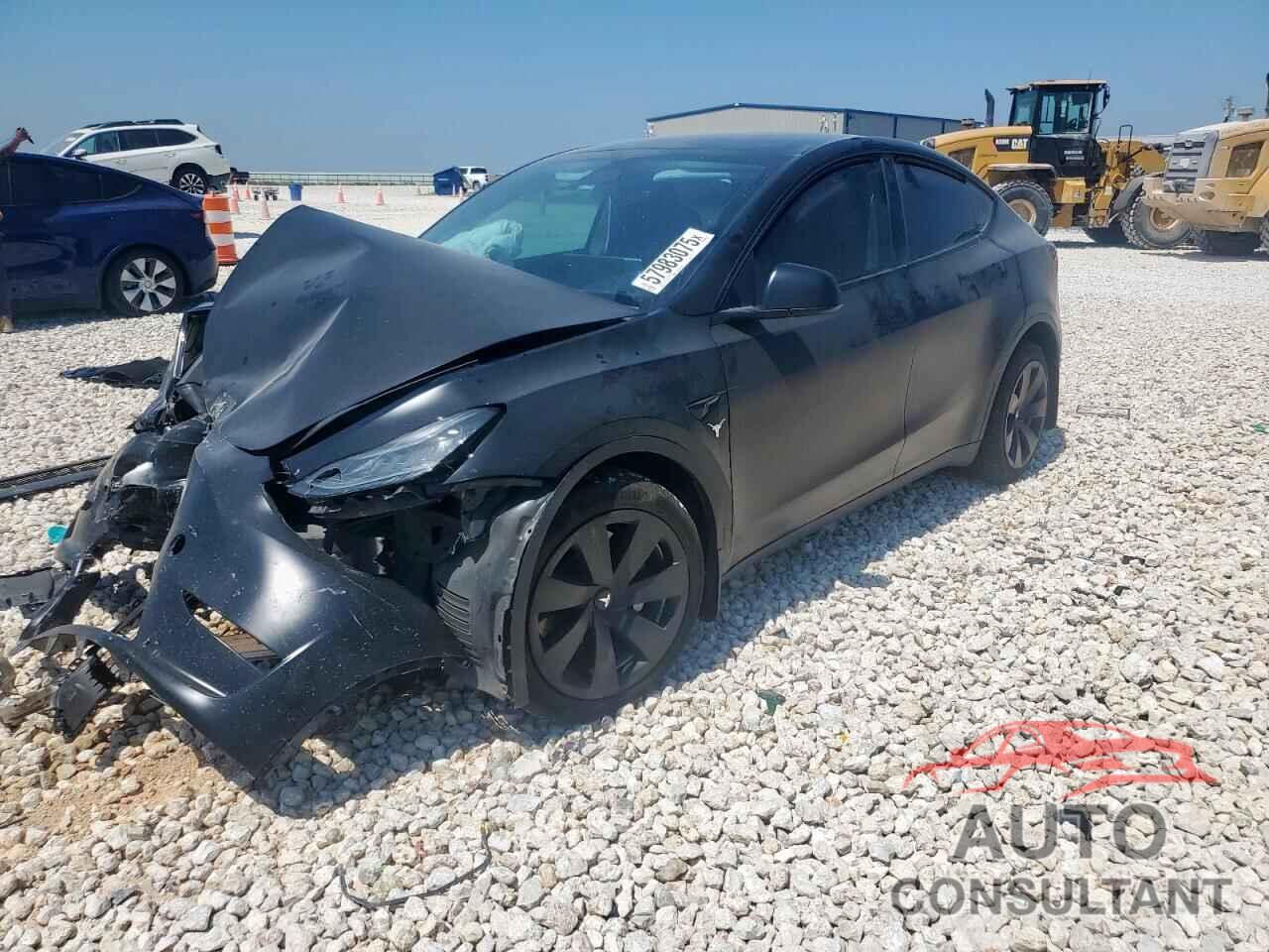 TESLA MODEL Y 2023 - 7SAYGDEE3PA090038