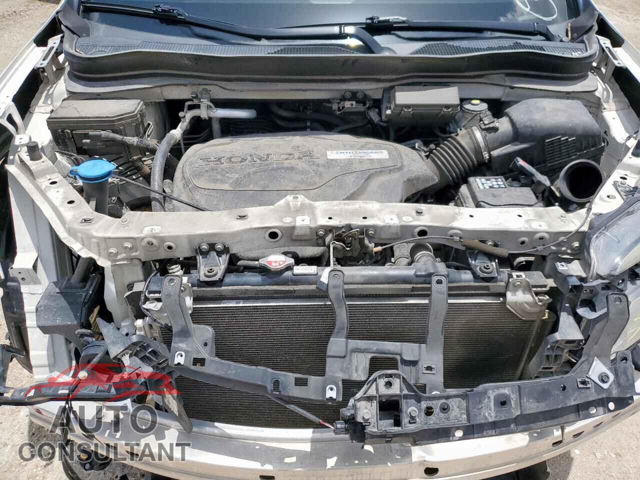 HONDA PILOT 2017 - 5FNYF6H90HB044455