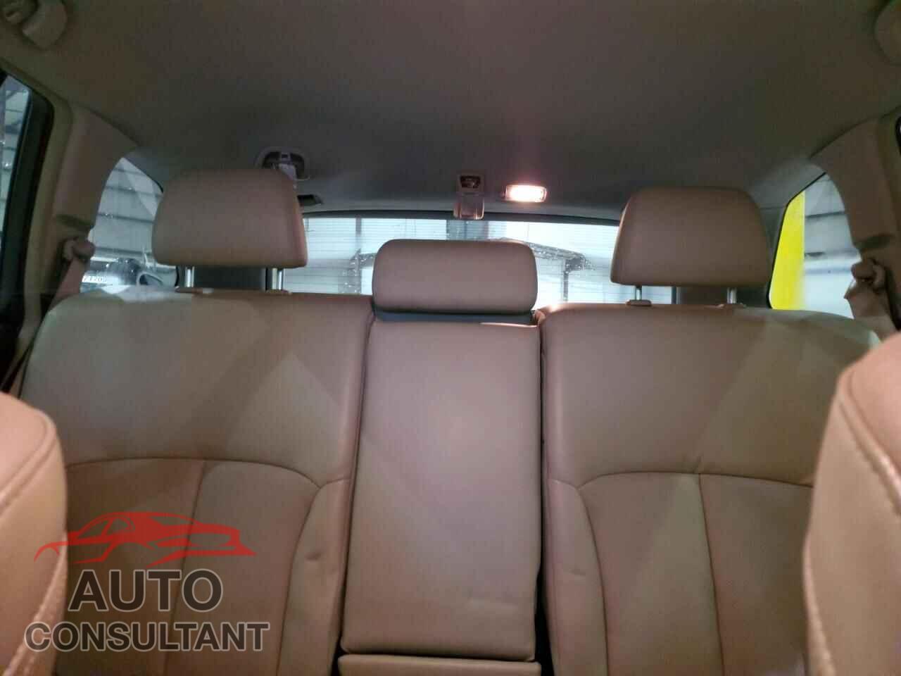 SUBARU OUTBACK 2011 - 4S4BRELC2B2433209