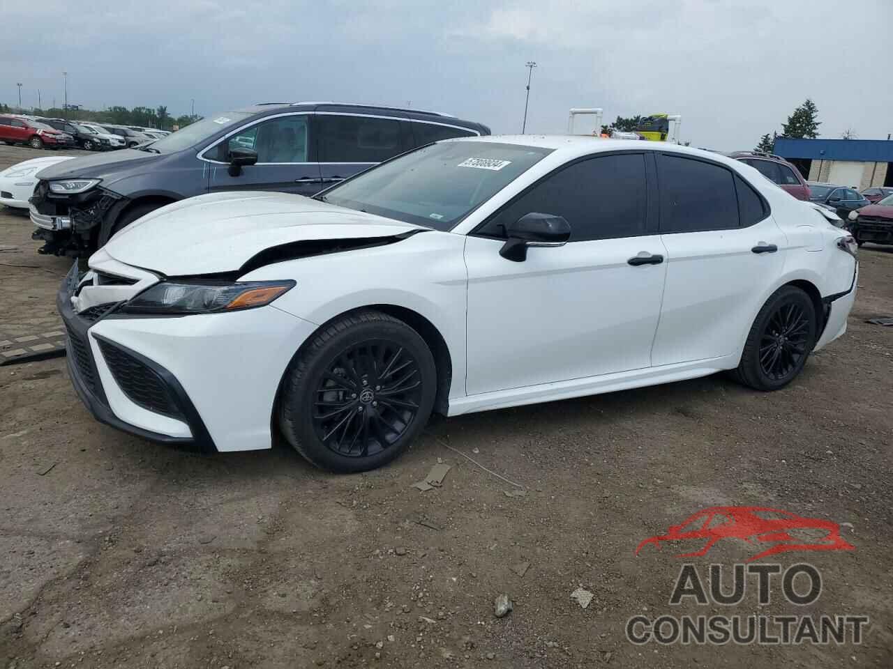 TOYOTA CAMRY 2022 - 4T1T11AK3NU013112