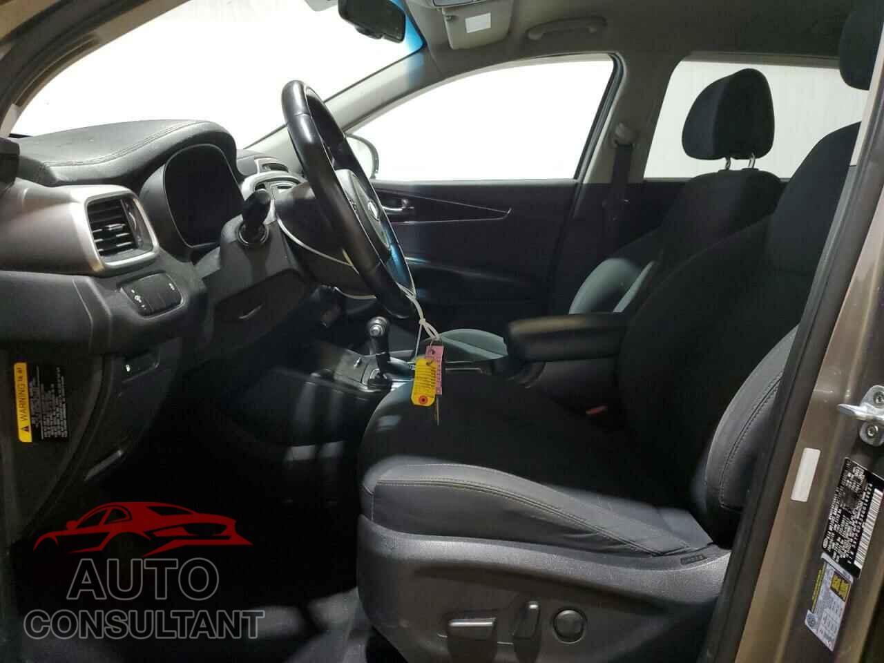 KIA SORENTO 2016 - 5XYPGDA34GG149624