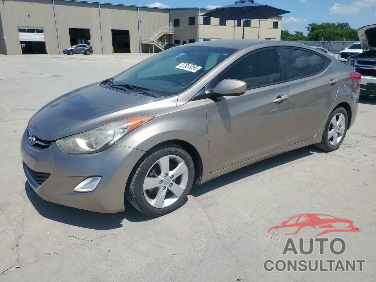 HYUNDAI ELANTRA 2013 - 5NPDH4AE5DH299859