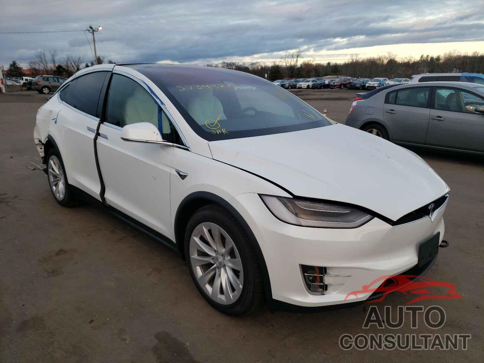 TESLA MODEL X 2020 - 5YJXCDE23LF303898