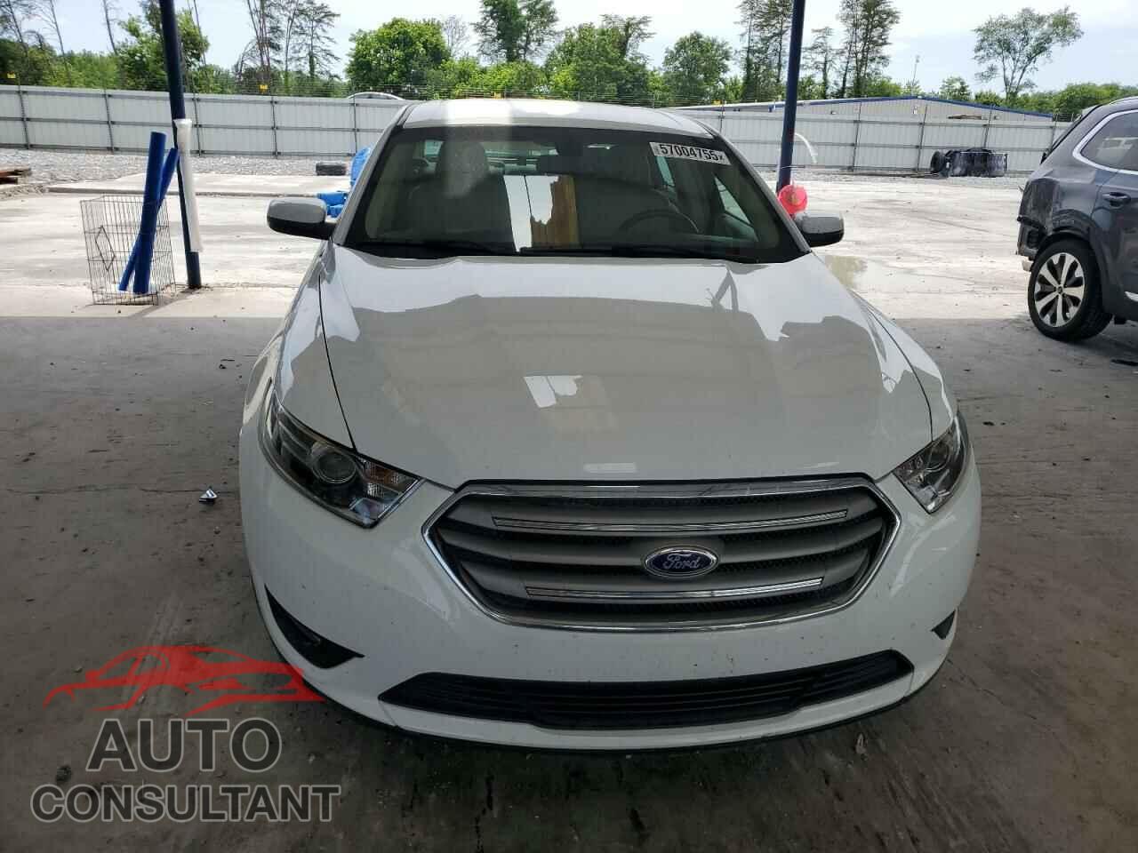 FORD TAURUS 2015 - 1FAHP2E87FG122580