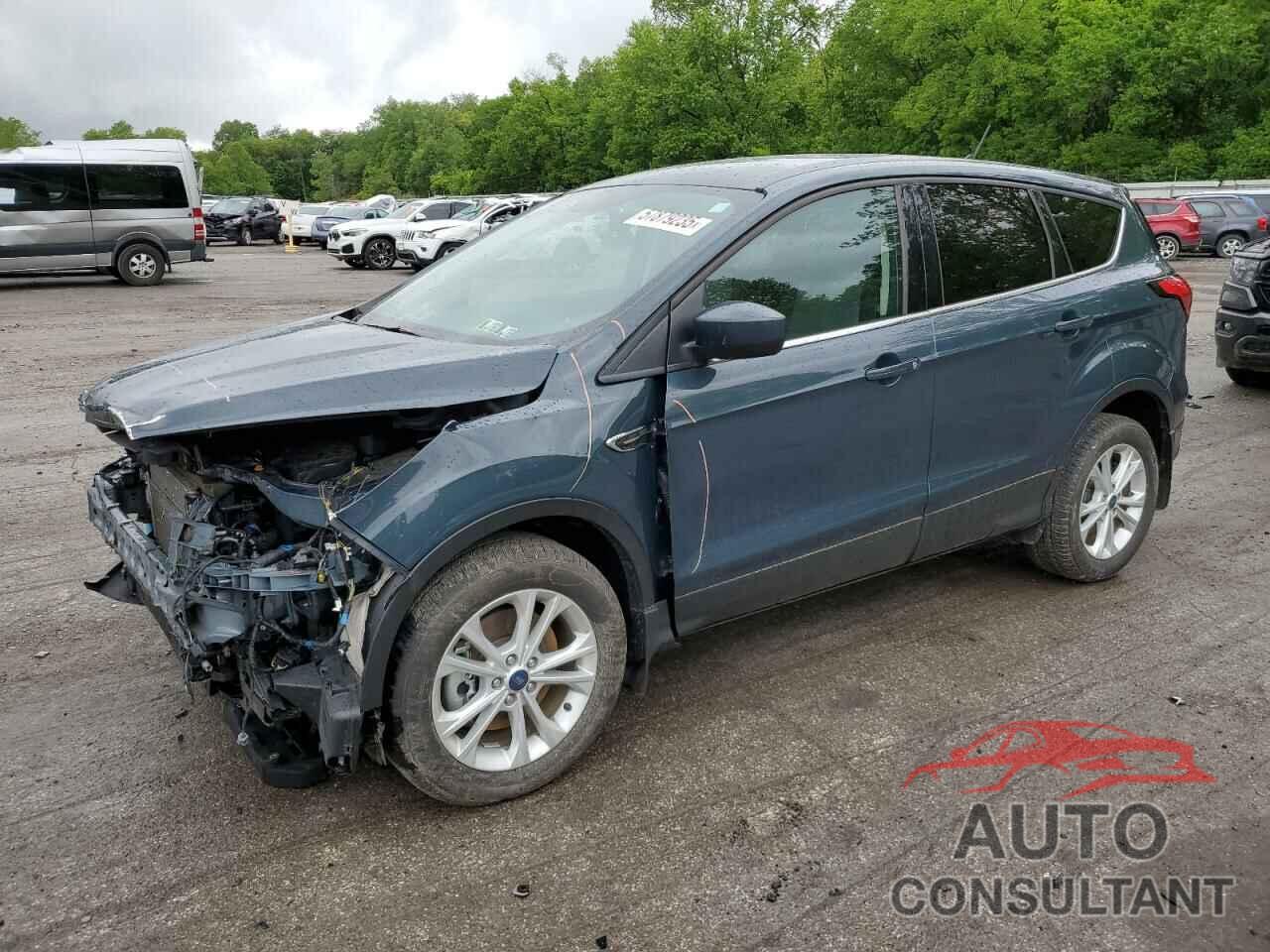 FORD ESCAPE 2019 - 1FMCU9GD8KUA94845