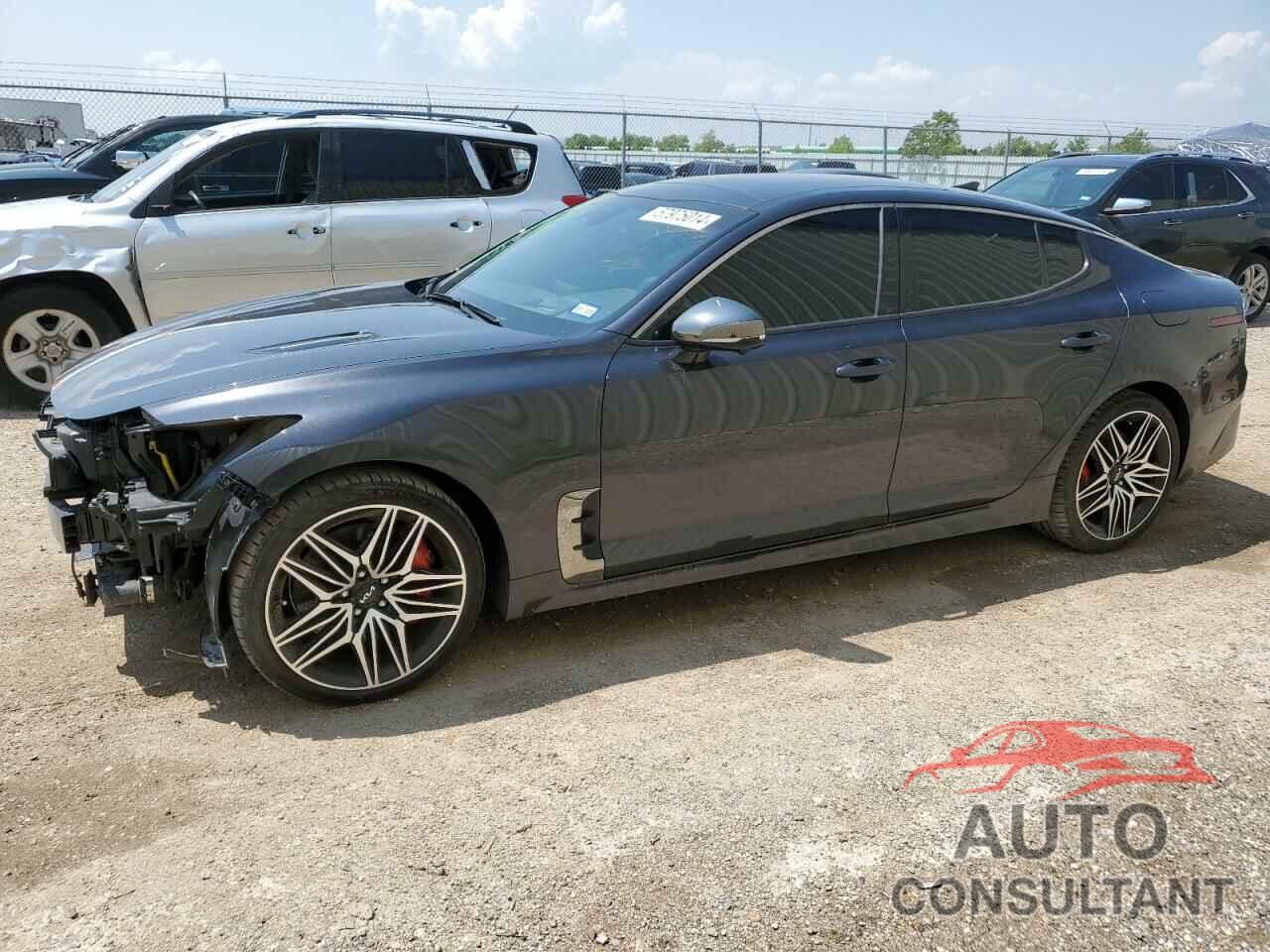 KIA STINGER 2023 - KNAE55LC8P6124404