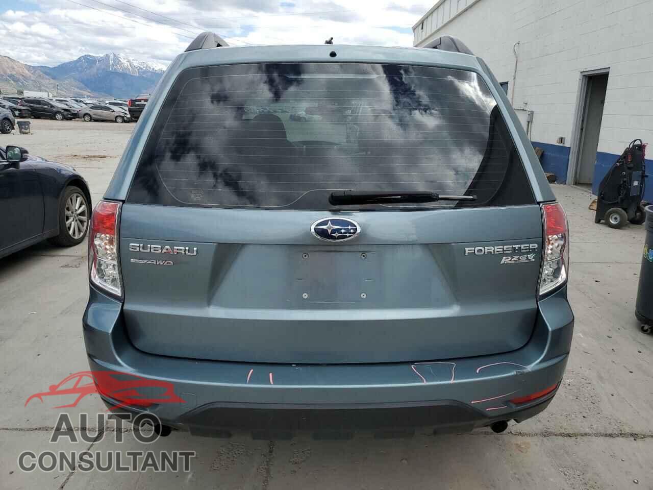 SUBARU FORESTER 2011 - JF2SHABC2BG705022
