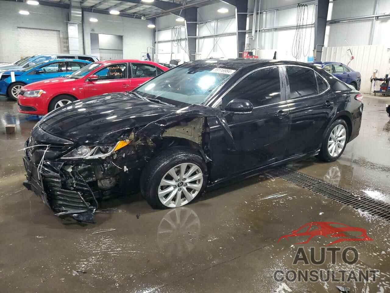 TOYOTA CAMRY 2018 - 4T1B11HKXJU636805