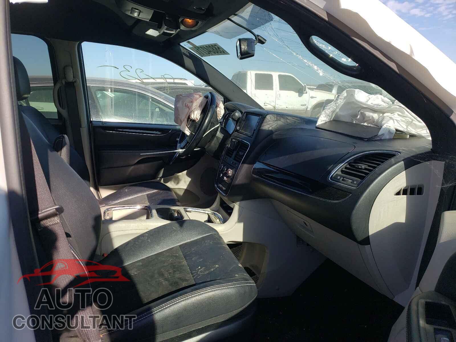 DODGE GRAND CARA 2017 - 2C4RDGCG1HR719529