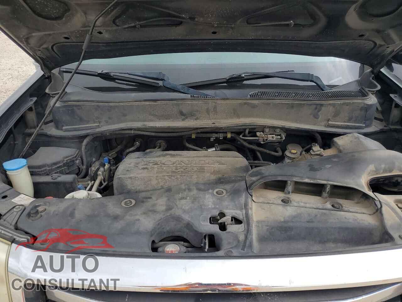 HONDA PILOT 2013 - 5FNYF3H68DB016143