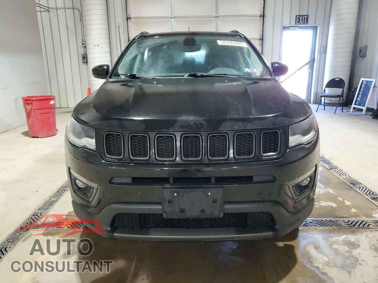 JEEP COMPASS 2019 - 3C4NJDCB2KT761500