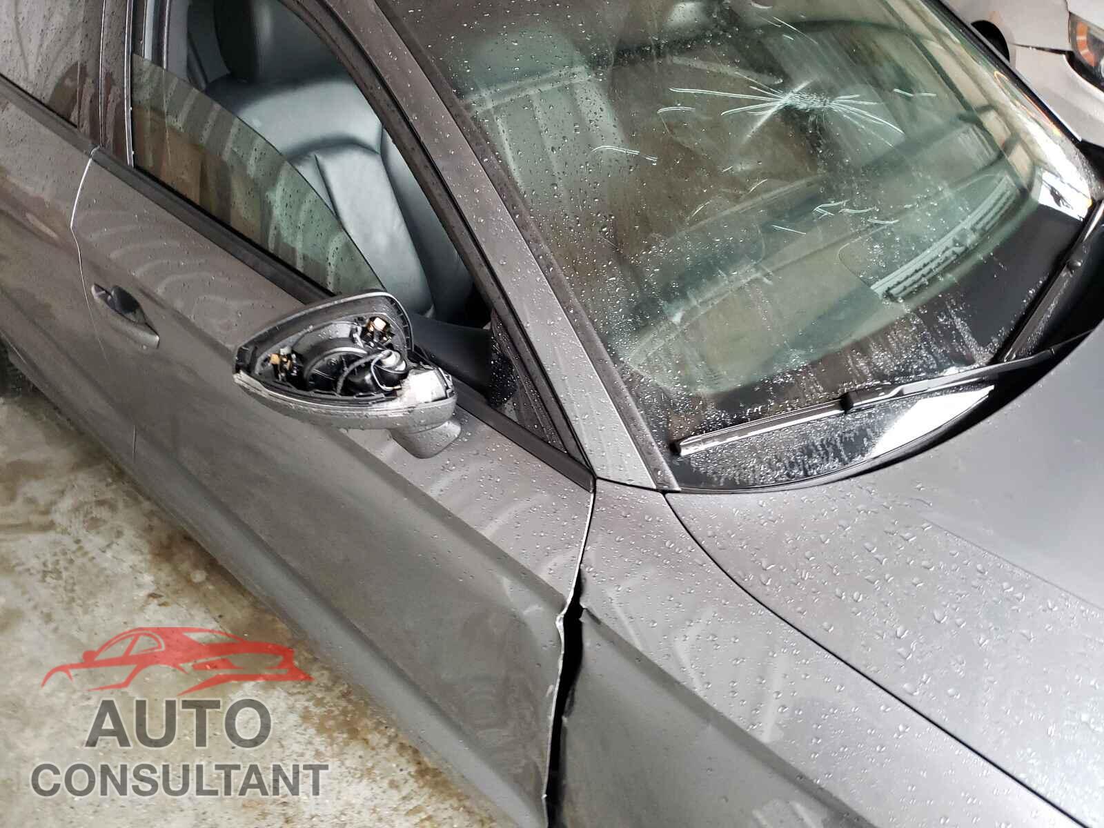 AUDI A3 2018 - WAUAUGFF2J1032227