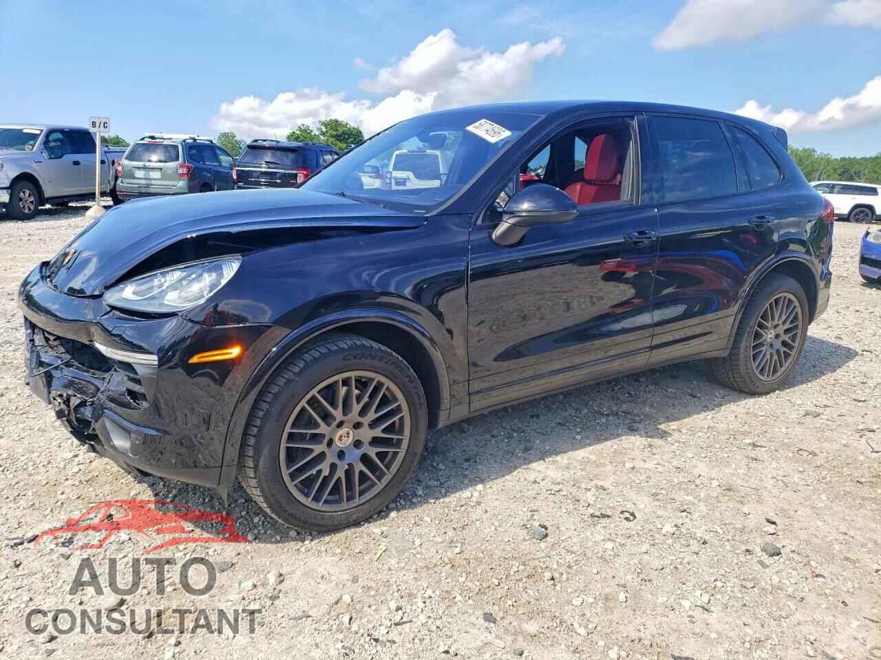 PORSCHE CAYENNE 2018 - WP1AA2A28JKA02435