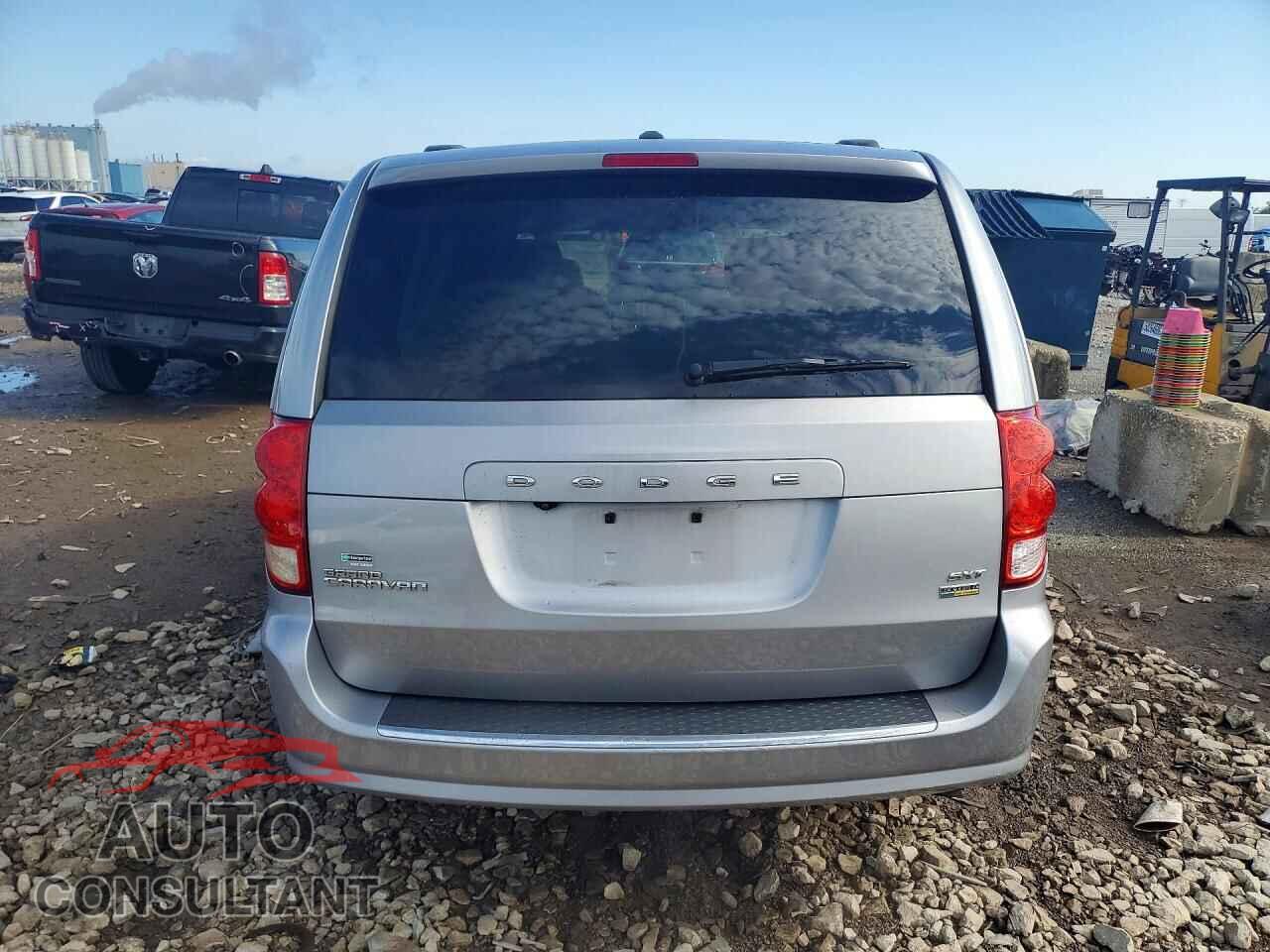 DODGE CARAVAN 2018 - 2C4RDGCGXJR210271