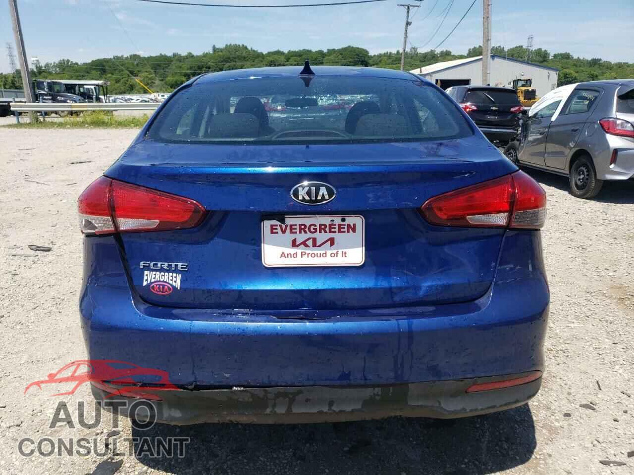 KIA FORTE 2017 - 3KPFK4A74HE122645