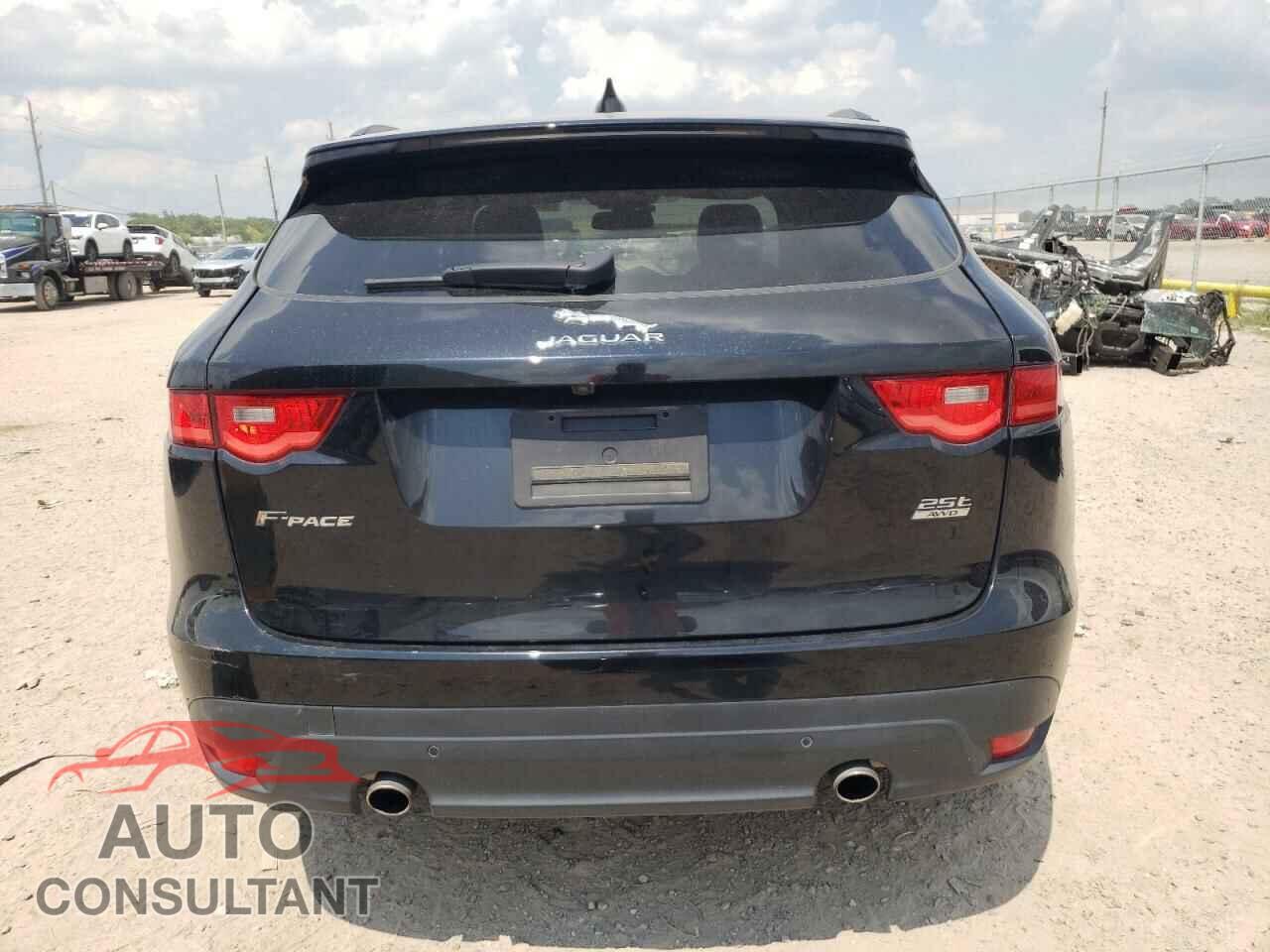 JAGUAR F-PACE 2018 - SADCK2FX0JA282082