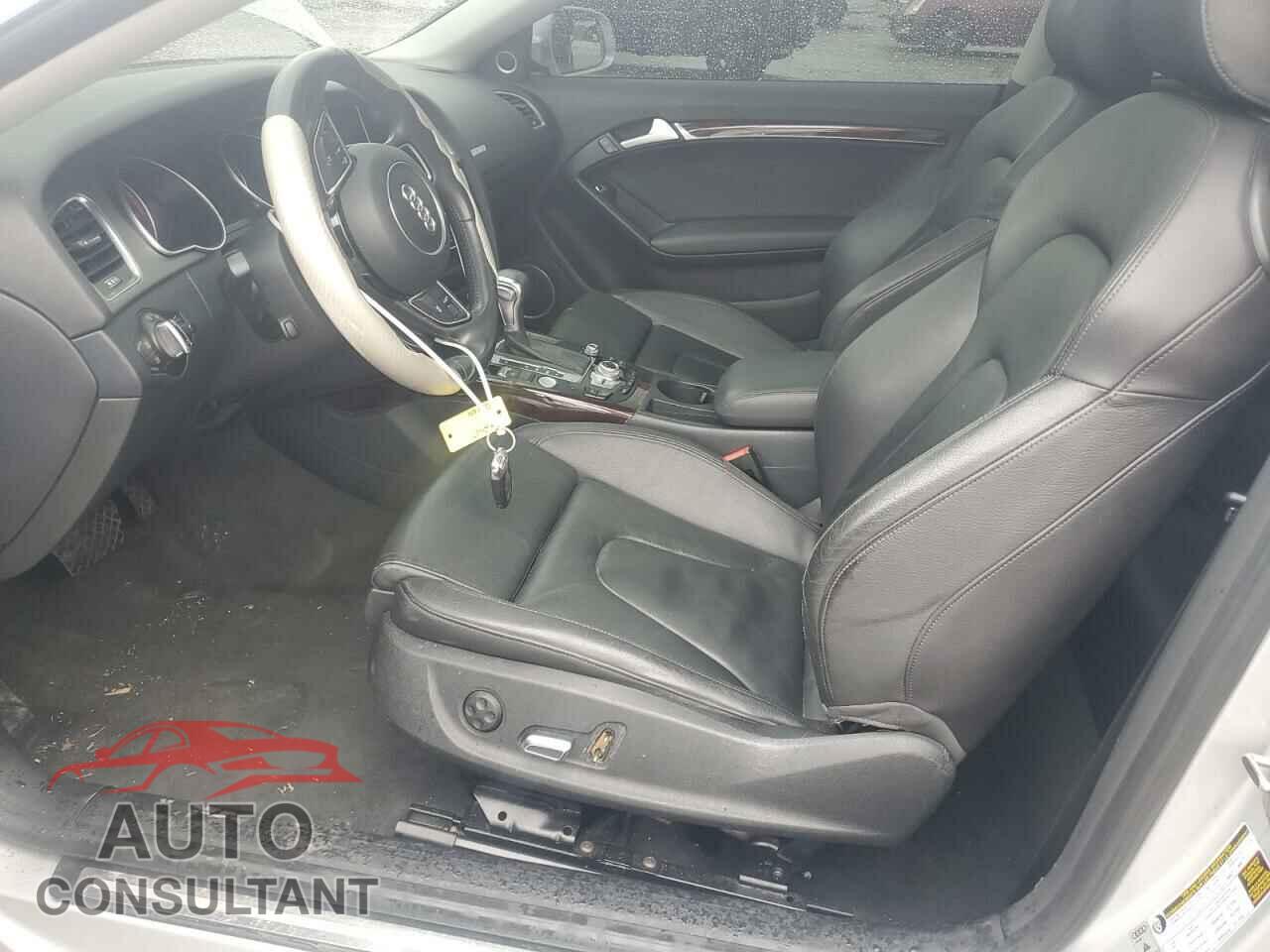 AUDI A5 2014 - WAULFAFR5EA059227