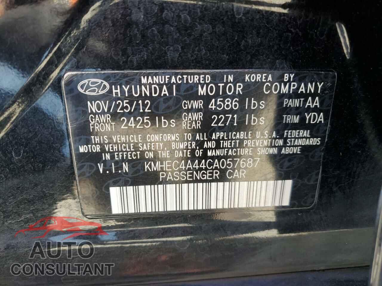 HYUNDAI SONATA 2012 - KMHEC4A44CA057687