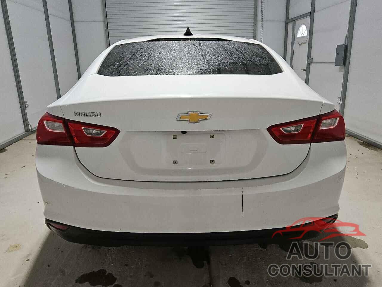 CHEVROLET MALIBU 2019 - 1G1ZC5ST4KF110920