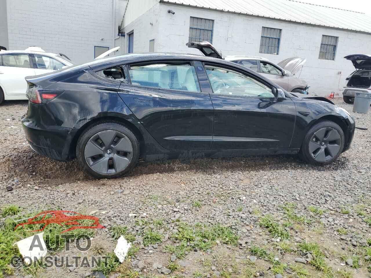 TESLA MODEL 3 2021 - 5YJ3E1EB6MF975642