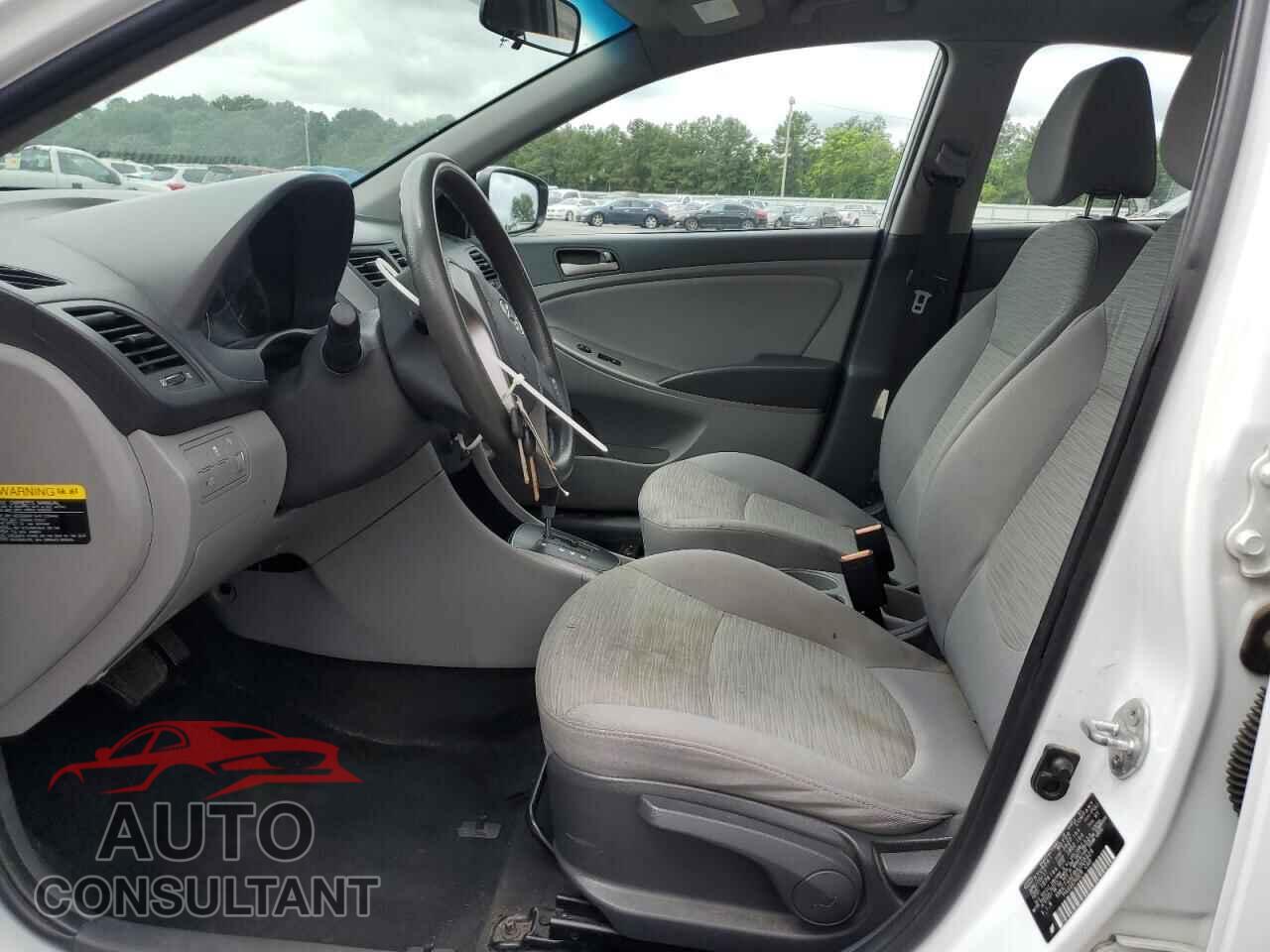 HYUNDAI ACCENT 2017 - KMHCT4AE8HU305929
