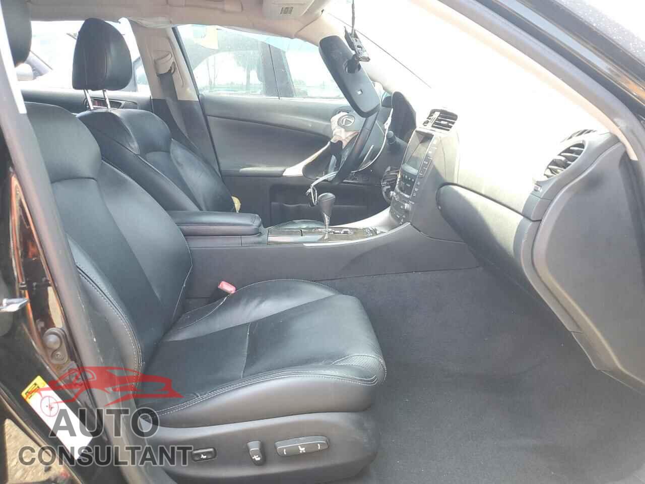 LEXUS IS 2010 - JTHBF5C21A5128185