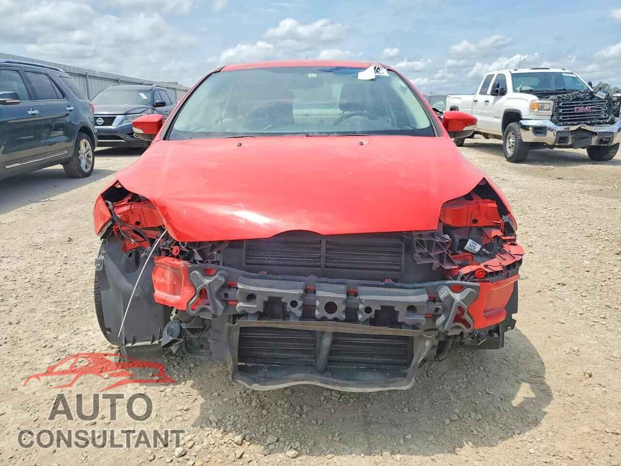 FORD FOCUS 2012 - 1FAHP3F28CL278775
