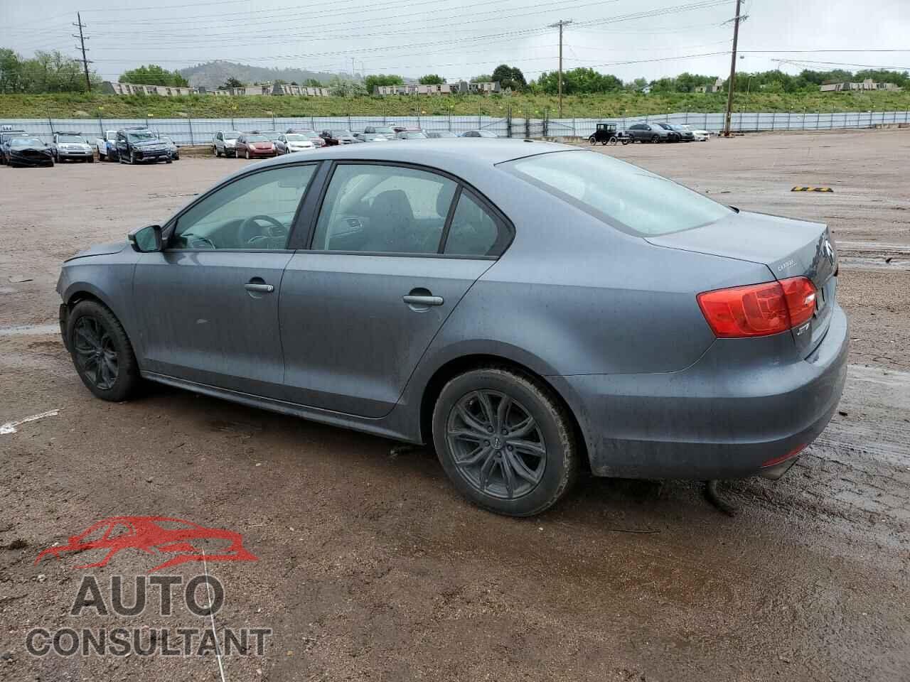 VOLKSWAGEN JETTA 2012 - 3VWDX7AJ7CM124472