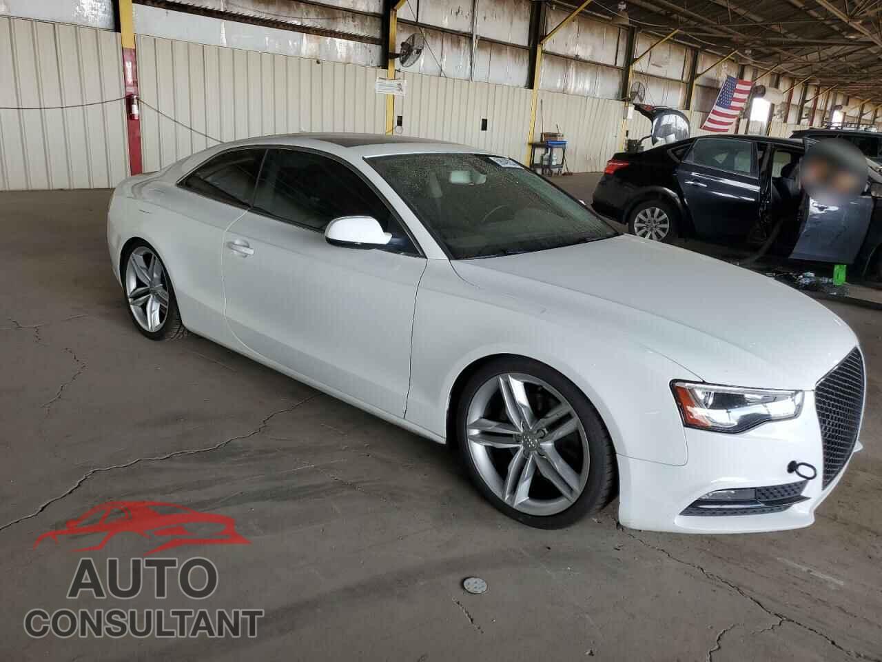 AUDI A5 2013 - WAUCFAFR2DA022280