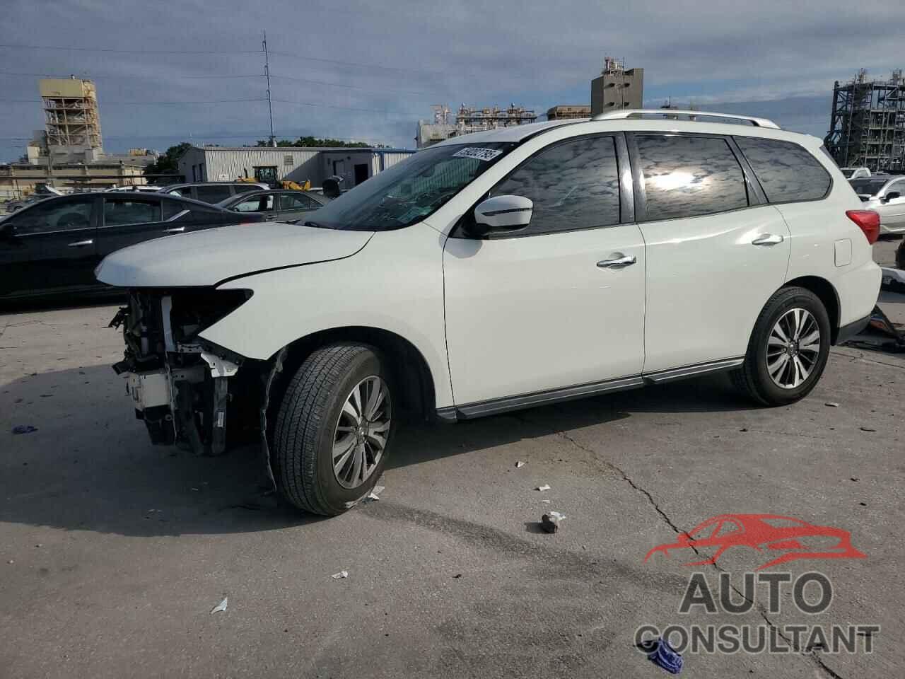 NISSAN PATHFINDER 2017 - 5N1DR2MN8HC656610