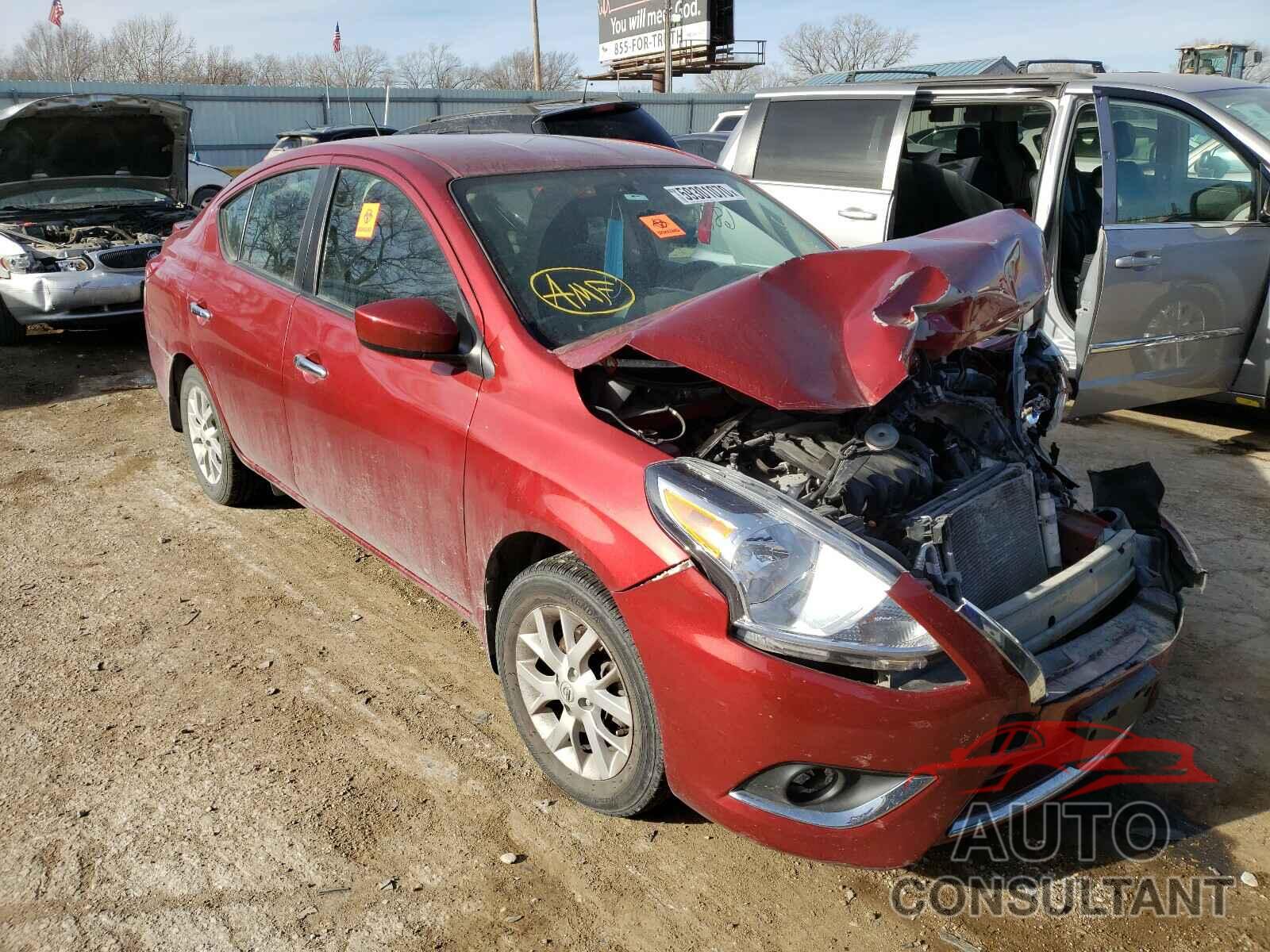 NISSAN VERSA 2017 - 3N1CN7AP4HL847124