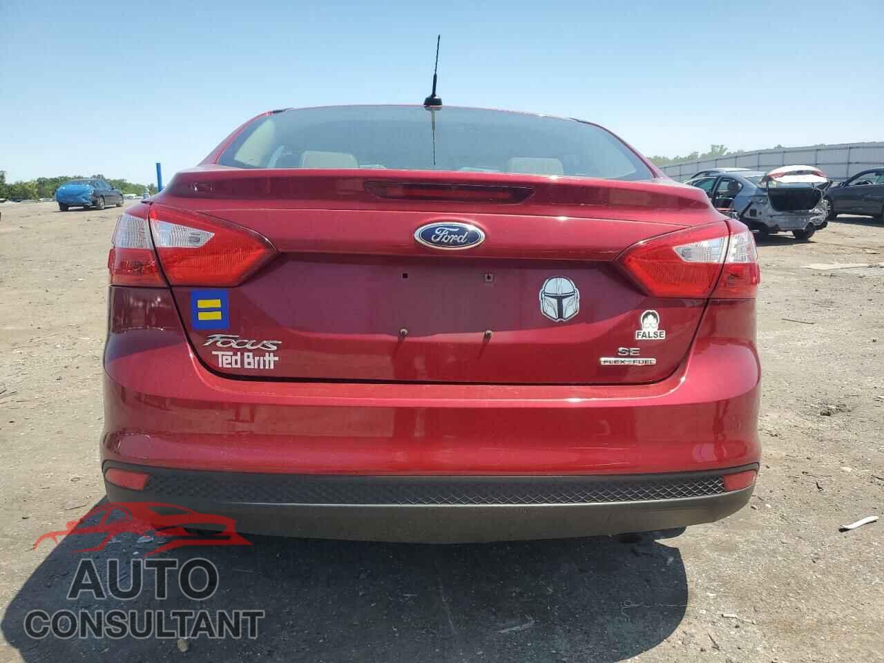 FORD FOCUS 2014 - 1FADP3F22EL227872