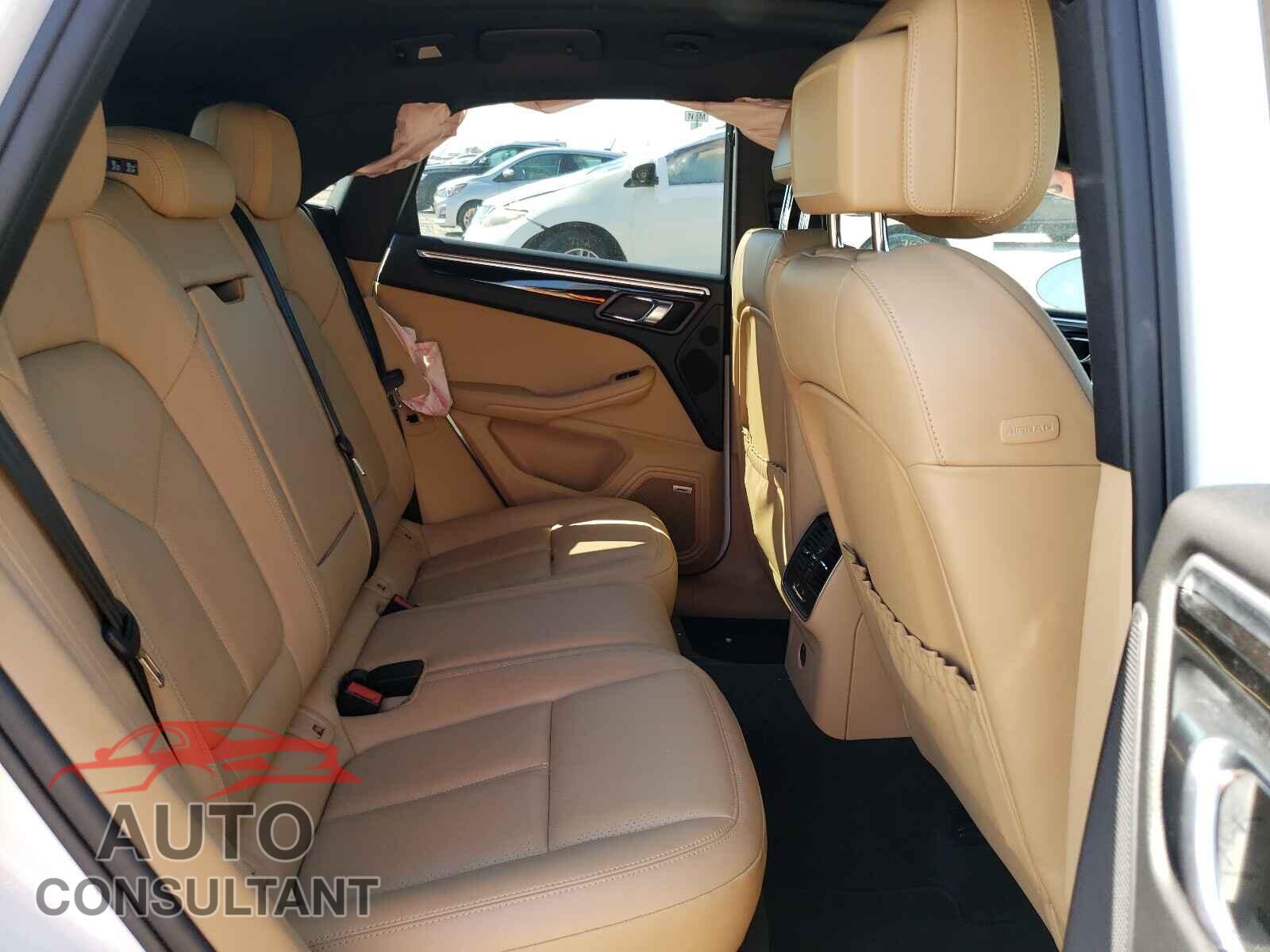 PORSCHE MACAN 2017 - WP1AA2A59HLB08567